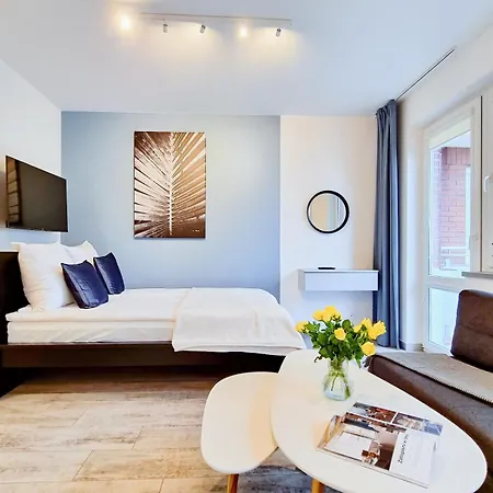 Portowe Westerplatte 19 *