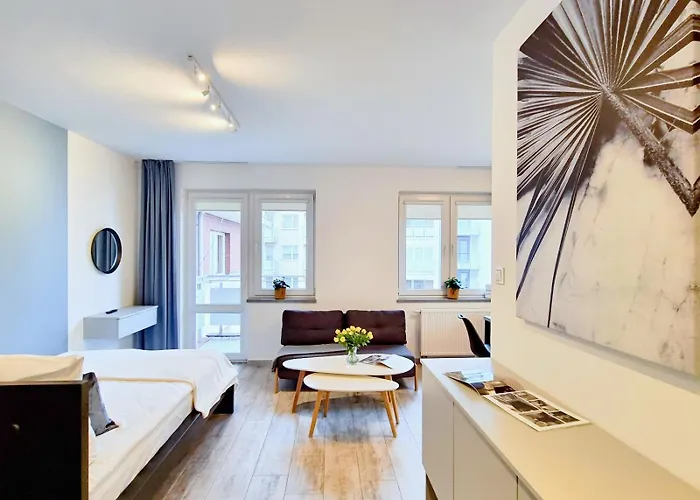 Portowe Westerplatte 19 *